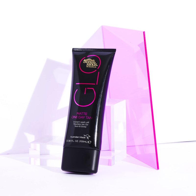 Bondi Sands GLO Matte One Day Tan | Instantly Provides a Flawless Bronze Finish for Face & Body | Transfer and Water Resistant | 100 ml/3.38 Oz