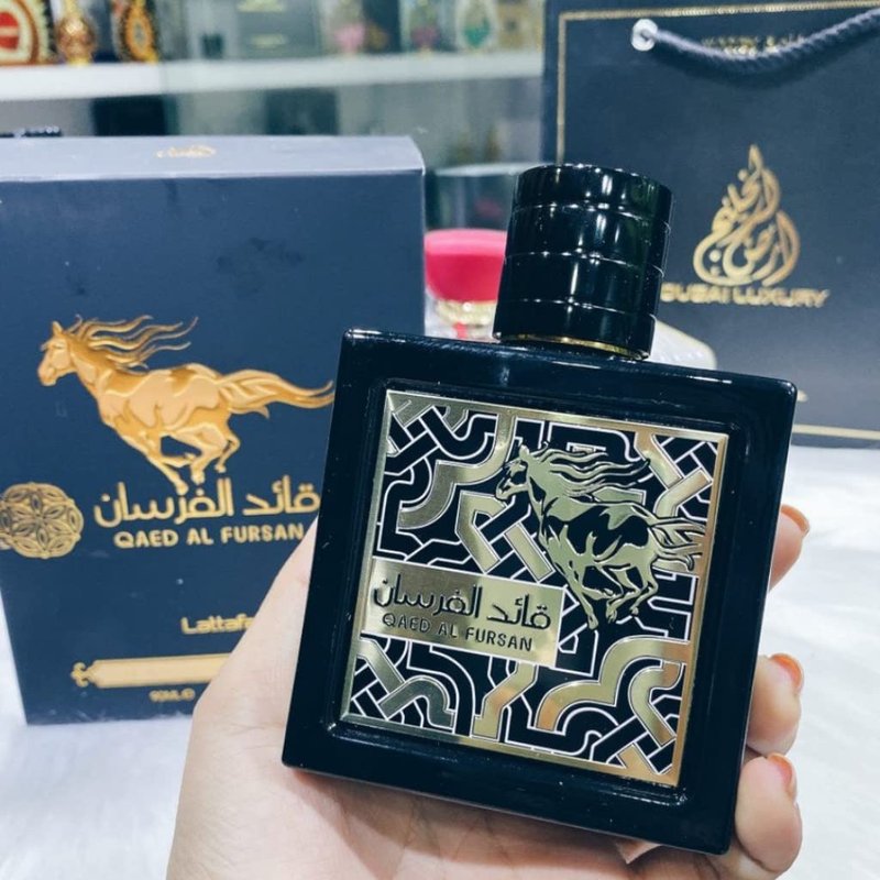 Lattafa Qaed Al Fursan - Unisex Eau de Parfum | Long-Lasting Oriental Fruity Amber Wood Fragrance - 3.40 Ounce / 100 ml