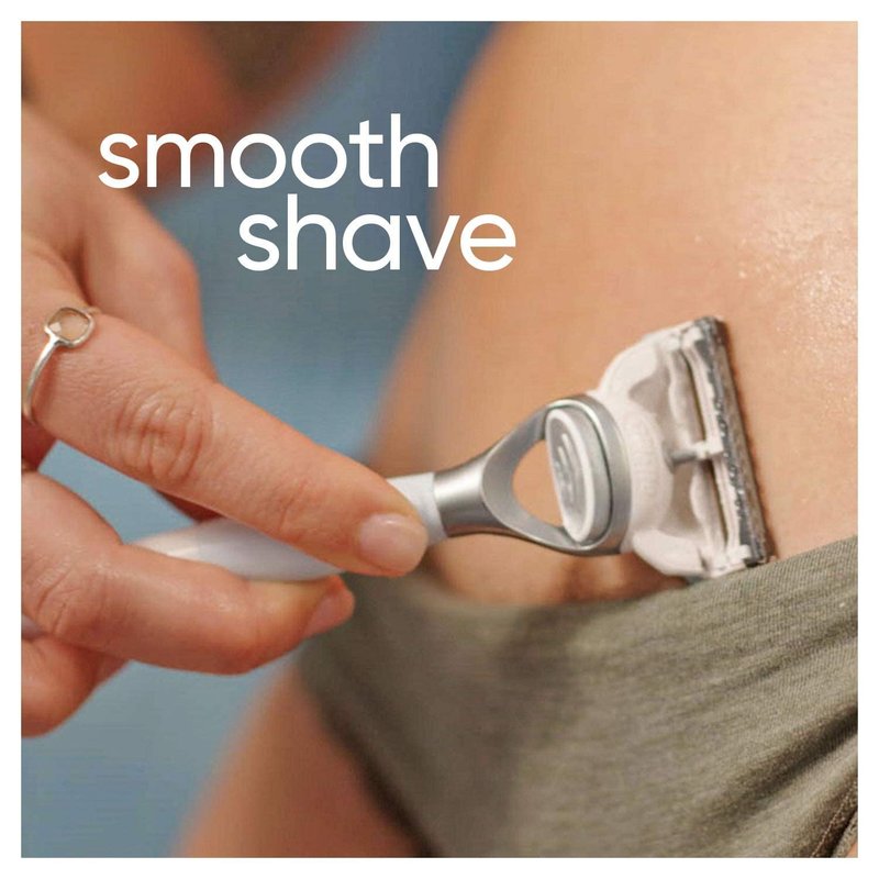 Gillette Venus Intimate Grooming Razors - Women's Bikini Trimmer with 6 Blade Refills | Smooth Shaving Experience
