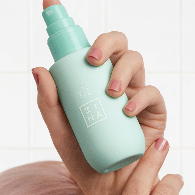 3INA MAKEUP - Vegan - Cruelty Free - The Fixing Spray - Ultra Hydrating Makeup Primer And Setting Spray - Transparent Facial Mist With A Dewy Finish - Refreshing, Light Scent - 3.38fl oz