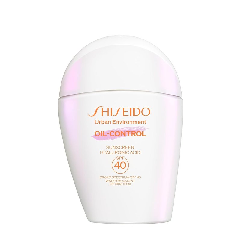 Shiseido Urban Environment Oil-Free Sunscreen - Hydrating, Mattifying Face Primer | Water-Resistant for 40 Minutes