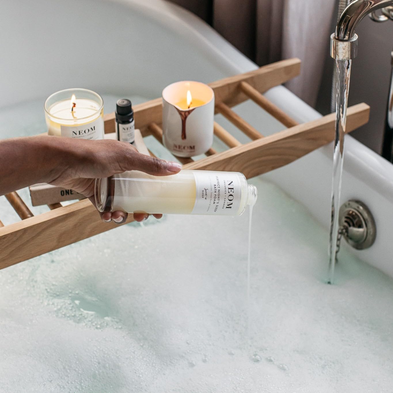 NEOM Luxury Bath Foam - Lavender, Jasmine & Rosewood | 6.76 fl oz | Natural Essential Oils for Relaxation