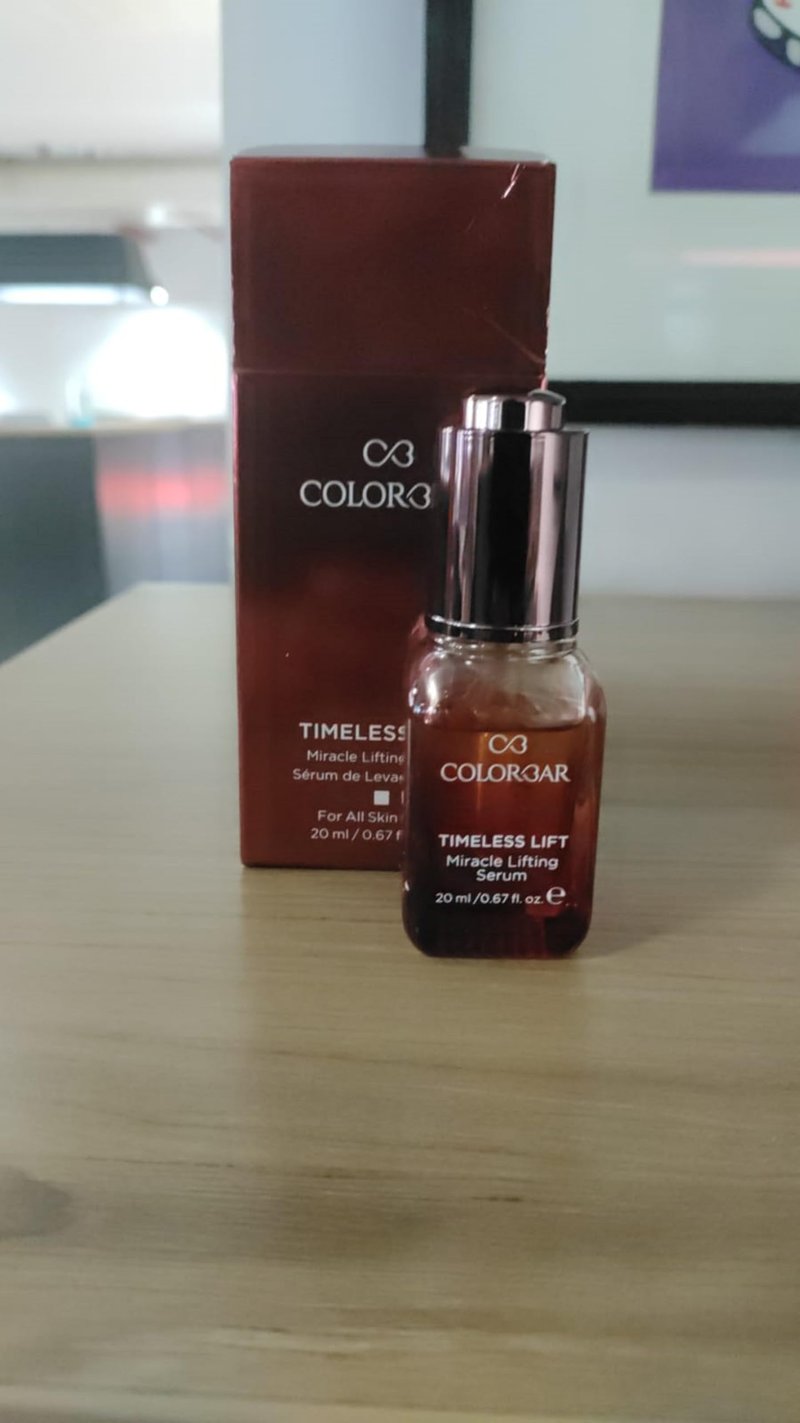 Colorbar Timeless Lift Miracle Lifting Serum - Face Serum for Women with VitaLift Complex - for Hydrating and Anti-Ageing - 0.67 oz