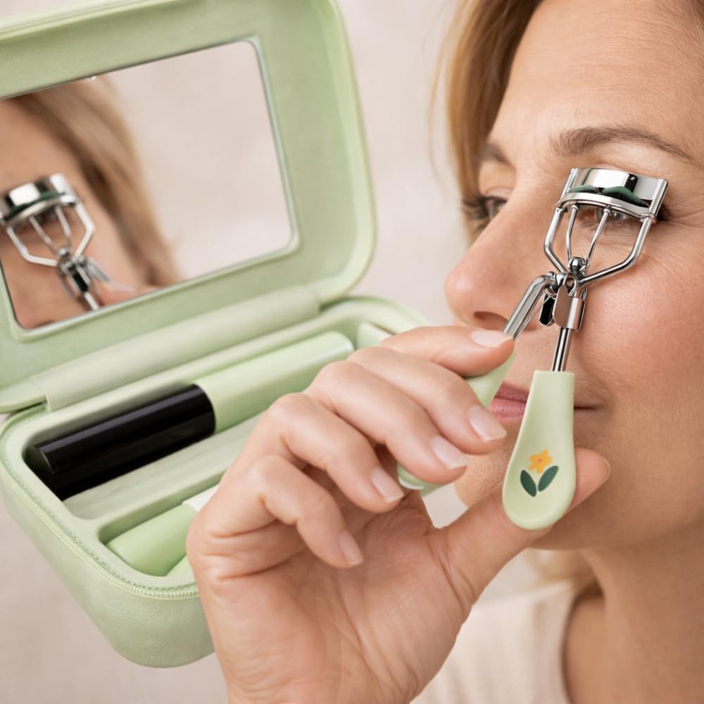 Eyelash Curler for Women - Manual Lash Curler with Wide Angle Fit | Gentle No Pinching, Portable Makeup Tool