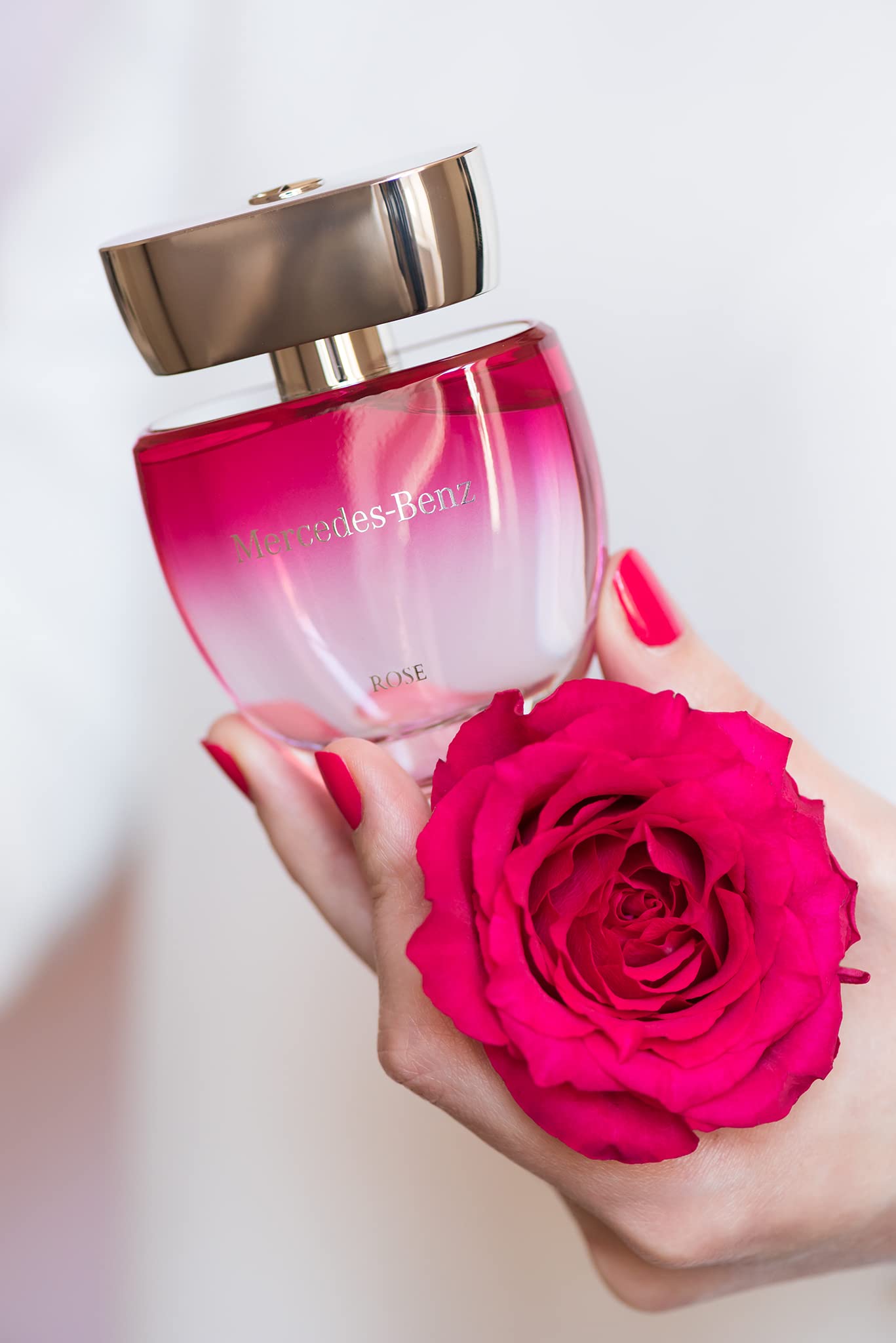 Mercedes Benz - Rose - Professional Fragrance For Women - Elegant And Irresistible - Romantic And Stylish - Naturally Infused And Crafted - Sweet, Fresh And Young - Eau De Toilette - 2 Oz