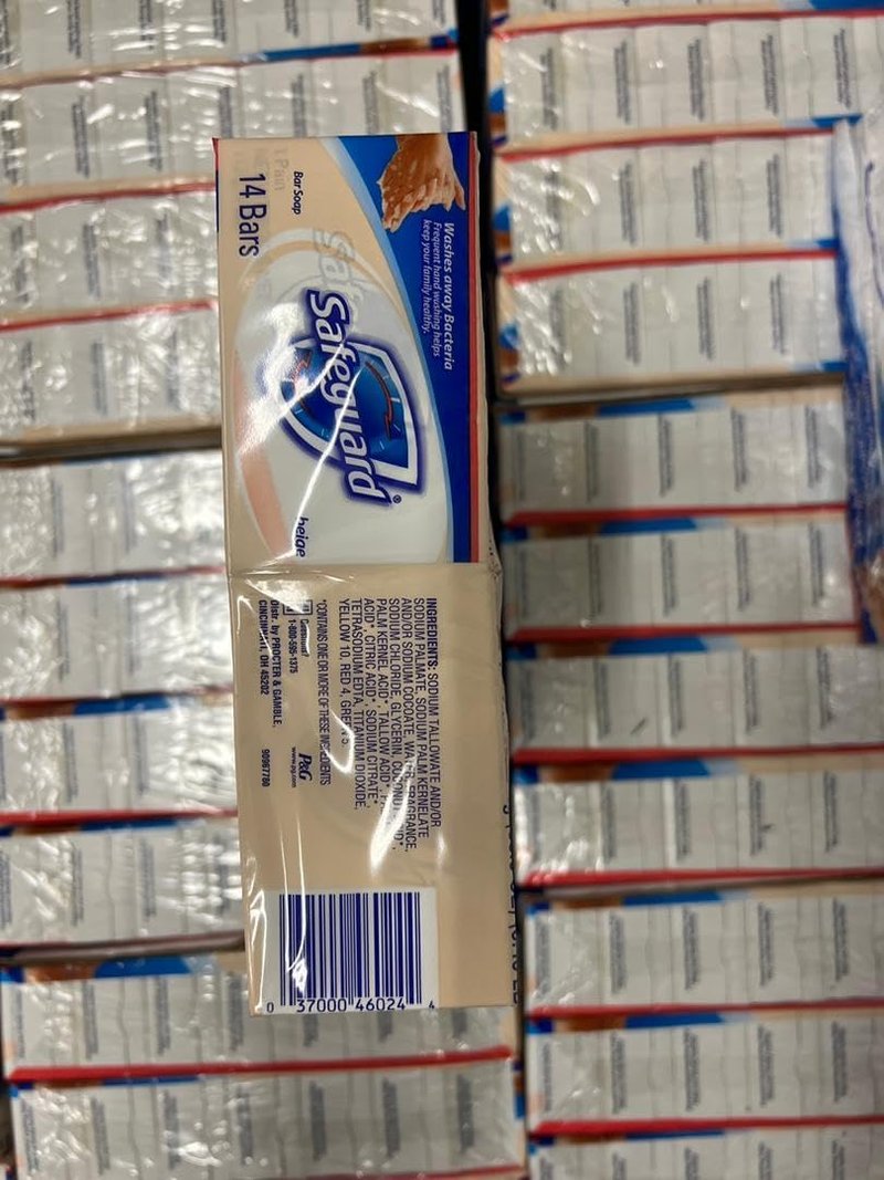 Safeguard 14 bars 4 ounce (113 gram) each beige washes away bacteria antibacterial soap bar