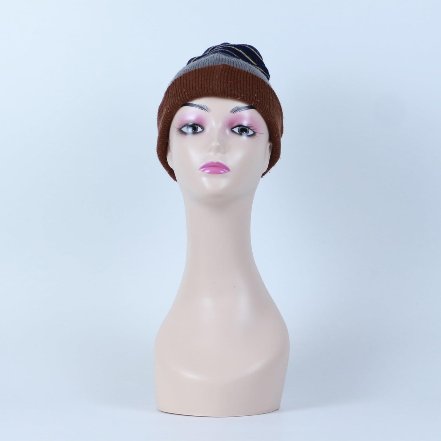 KimRuima Stylish Mannequin Head Wig Stand for Wigs Training Display JRM008 (Beige)