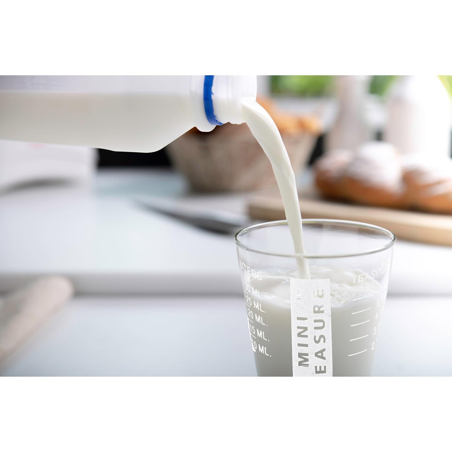 Kolder Mini Measure Heavy Glass, 20-Incremental Measurements Multi-Purpose Liquid and Dry Measuring Shot Glass, White