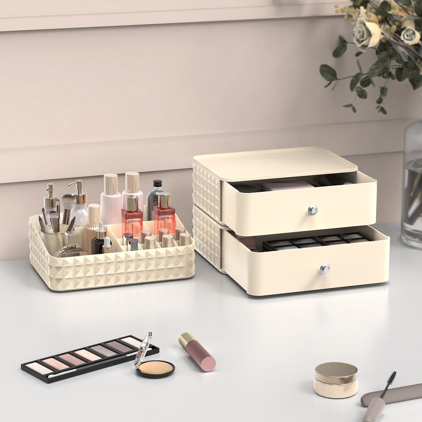 Rosoenvi Makeup Organizer for Vanity, Stackable Cosmetics Organizer and Storage, Cosmetic Display Cases with 2 Drawers and 1 Tray for Makeup Brush, Hair Accessories, Lipstick and Jewelry, Clear