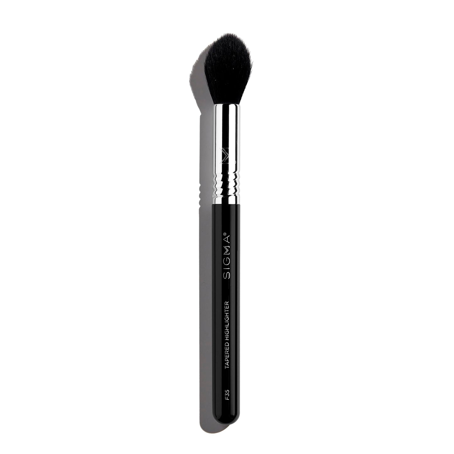 Sigma Beauty Professional F35 Tapered Highlighter synthetic Face Makeup Brush with SigmaTech® fibers for Highlighting and Contouring