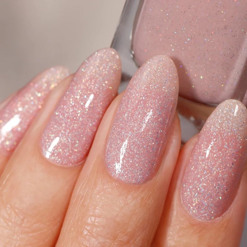LONDONTOWN Lakur Nail Polish – Nude & Brown Shades, Champagne in Bed, 0.4 Fl Oz, Long-Lasting, Streak-Free, Chip-Resistant | 21+ Free Non-Toxic Vegan Nail Color, Strengthens & Hydrates Nails