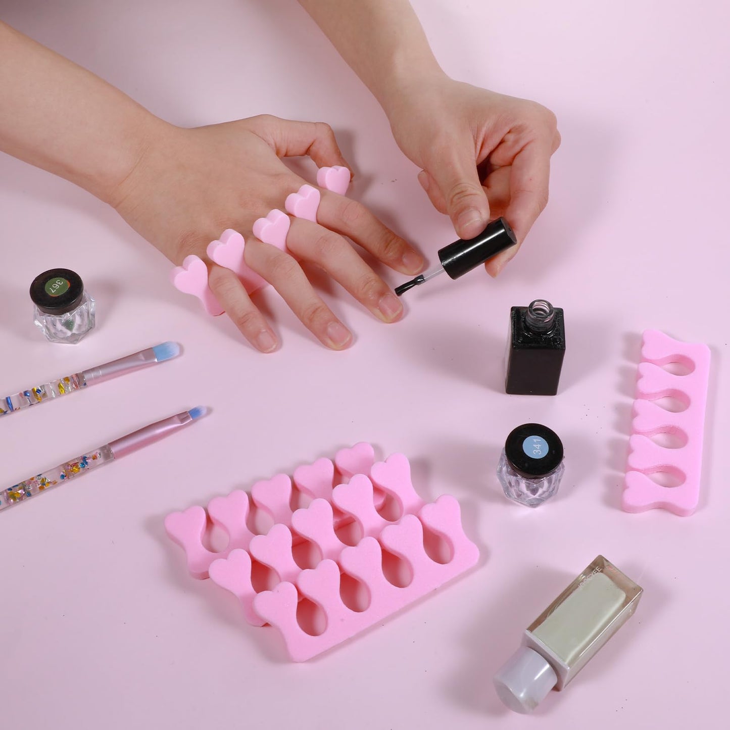 YBEATY 100 Pcs Sponge Toe Separators Soft Finger Separators Premium Pedicure Tool Kit Flexible Toe Divider Spacer for Polishing Pedicure Manicure Coating Nail Art Beauty Accessories (Pink)