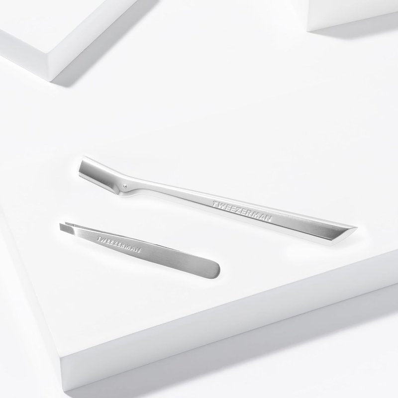 Tweezerman Eyebrow Razor Set - Mini Tweezers with 3 Blades & Safety Cap | Stainless Steel