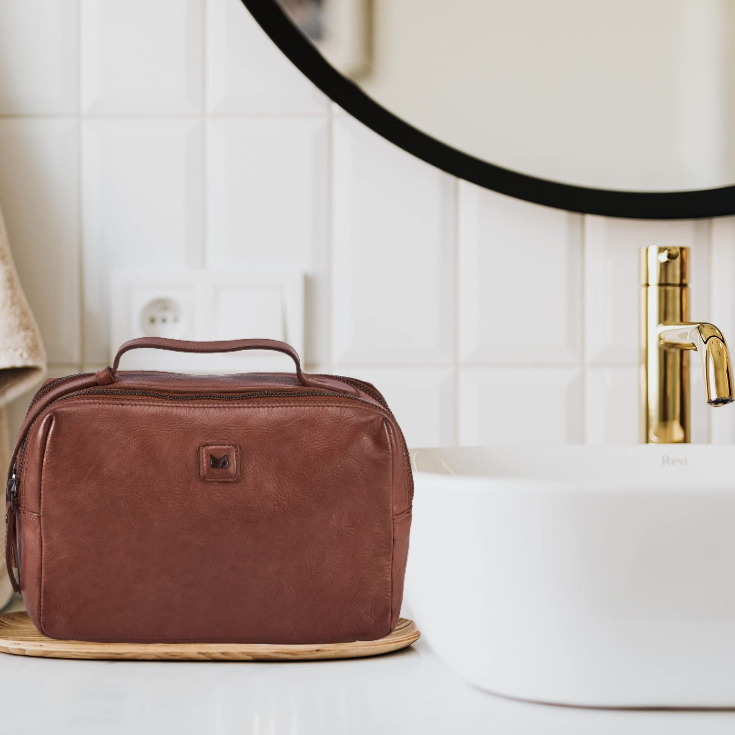 Wise Owl Accessories Real Leather Toiletry Bag Dopp Kit for Men Women Travel Shaving Pouch Organiser With Waterproof Lining Double Compartment Cosmetic Case Gift (Cognac)