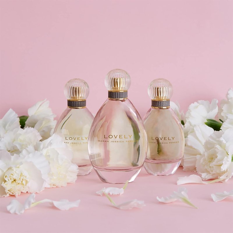 Lovely By SJP EDP Spray for Women - Elegant White Amber Fragrance with Citrus, Lavender, and Musk - 1 Oz