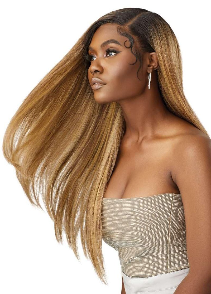 Outre Lace Front Wig - Melted Hairline - Swirlista - Swirl 101 (GINGER AUBURN)