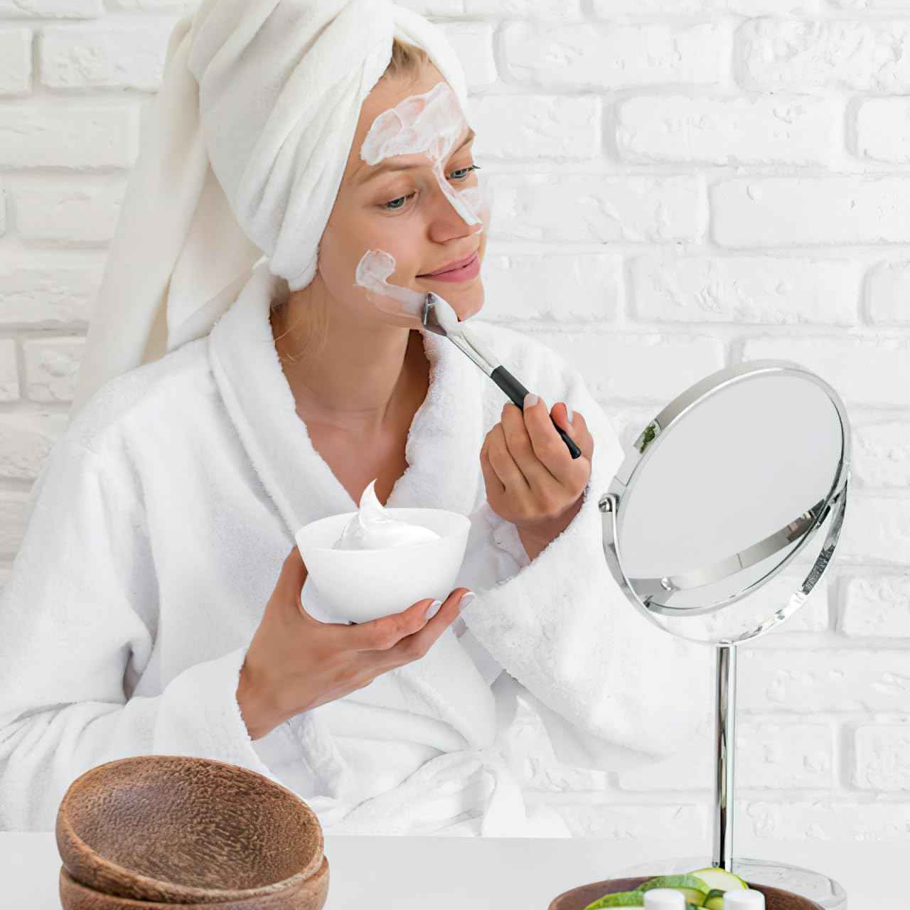 minkissy 5PCS DIY Face Mask Mixing Bowl Silicone Mask Bowl Silicone Facial Mask Mixing Bowl Cosmetic Mud Stirring Bowl Silicone Bowl Cosmetic Beauty Tool for Home Salon White