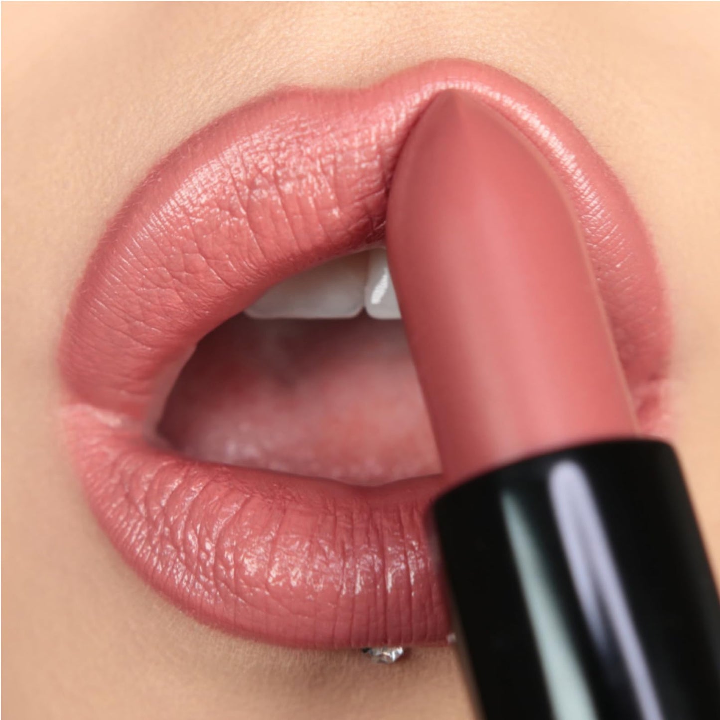 Lord & Berry ABSOLUTE Bright Satin Pigmented Lipstick