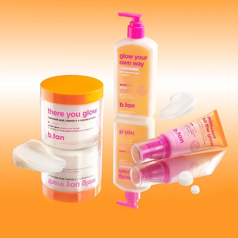 b.tan Self Tan Travel Kit | Love At First Tan Gift Set - Includes Mini Violet Self Tanner, Gradual Tanning Lotion, Dark Bronzing Drops, & Applicator Mitt