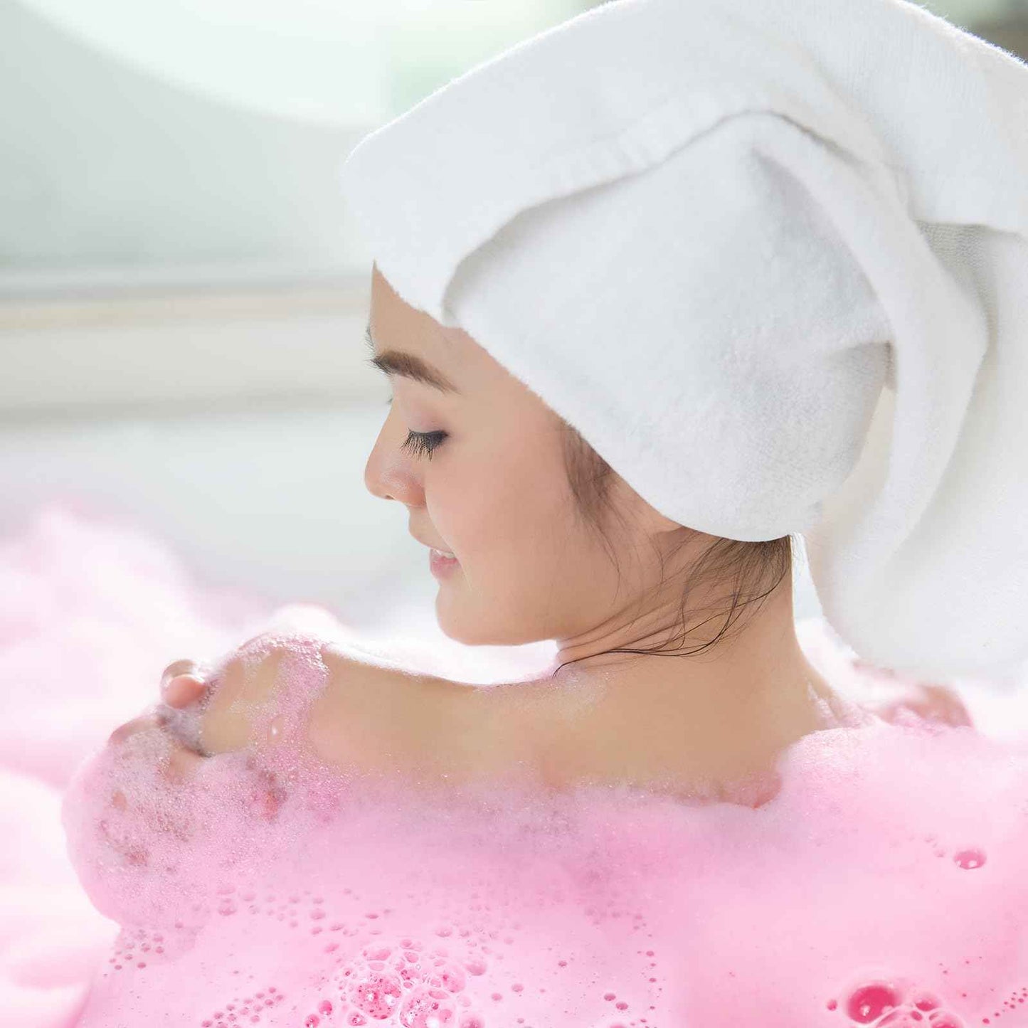 Demissle 20 Pcs 0.53 oz Bath Bombs Bath Fizzies Mini Bath Balls for Women Relaxing Refreshing Bath Bombs Gift Set with Glitter for Bubble Spa(Pink)