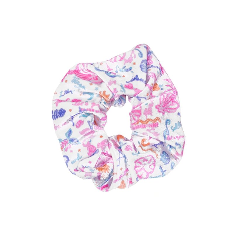 Lilly Pulitzer Spa Gift Set for Women - Self Care Kit with Headband, Face Wash Pads & Scrunchie | Summer Serenade