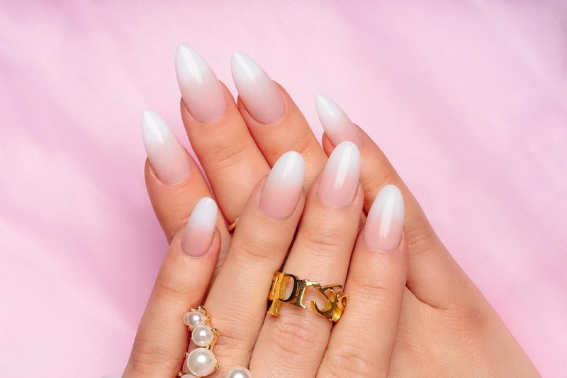Apres Ombre Gel-X® Nail Tips - Premium Quality 210 Count in Natural Almond | 14 Sizes 00-9