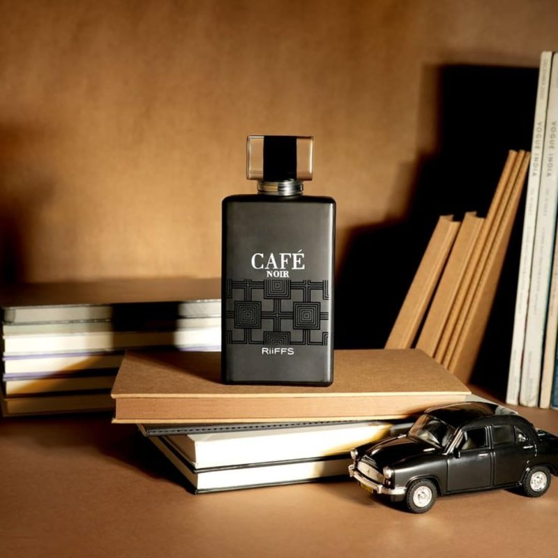 Riiffs Cafe' Noir