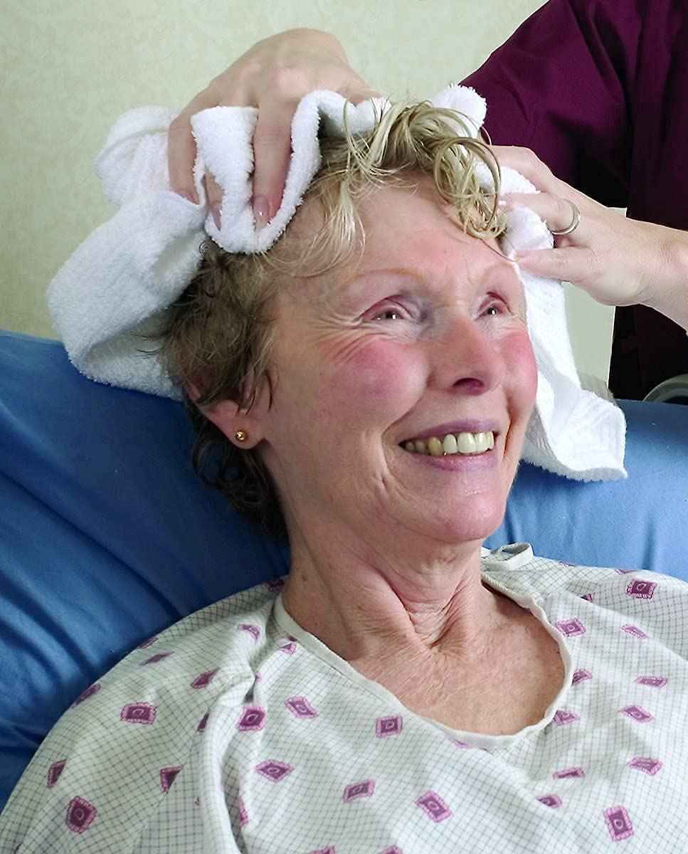 No-Rinse Shampoo 8oz (1 bottle) Body Wash 8 oz (2 bottles) – Gentle, Convenient & Hospital-Approved