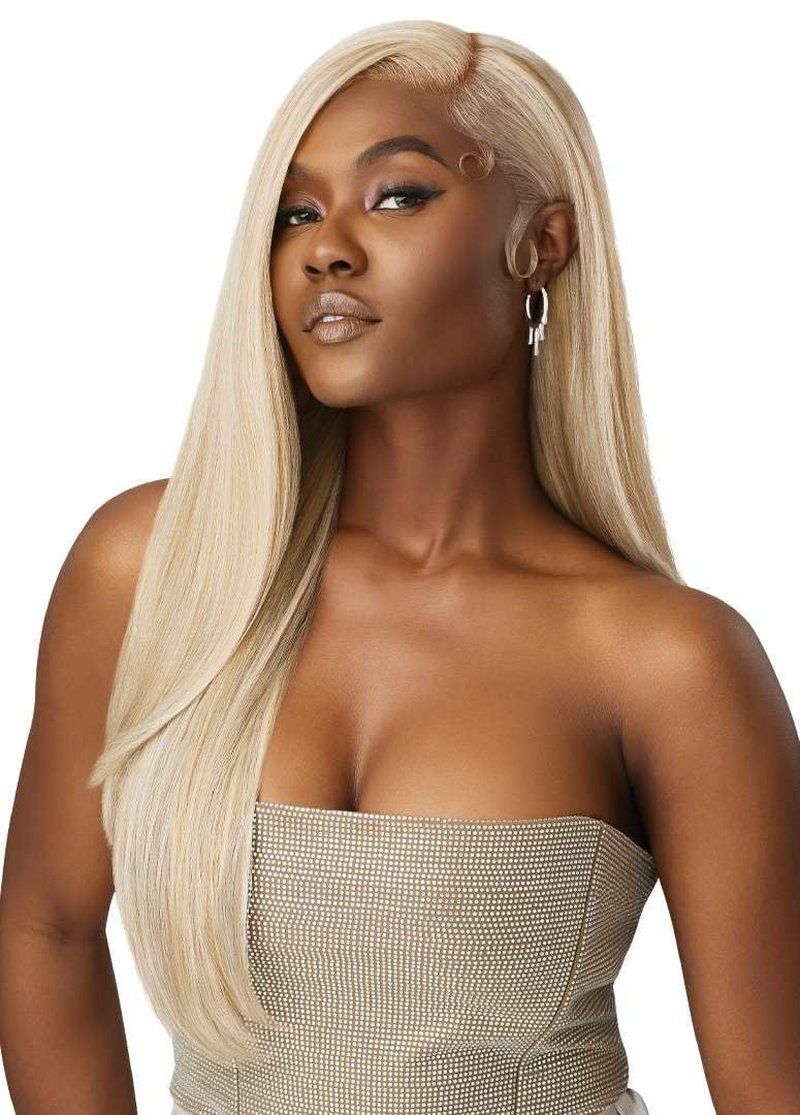 Outre Lace Front Wig - Melted Hairline - Swirlista - Swirl 101 (GINGER AUBURN)