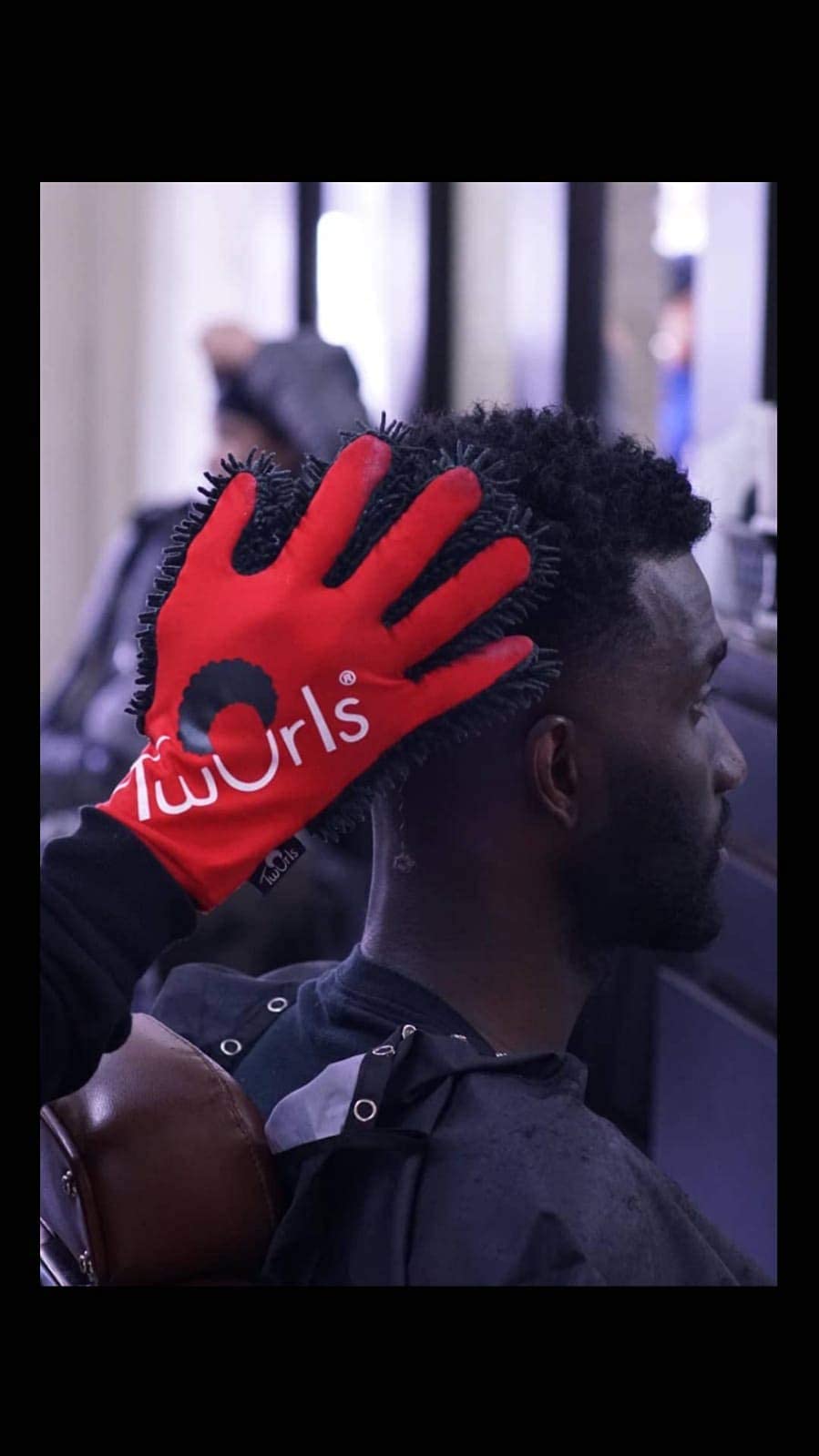 Twurls Hair Glove for Men and Women. It’s Ambidextrous (Left or Right Handed), Machine Washable for extended use. Twurls Glove works well for Curling, Twisting & Dread Locking Natural Hair.