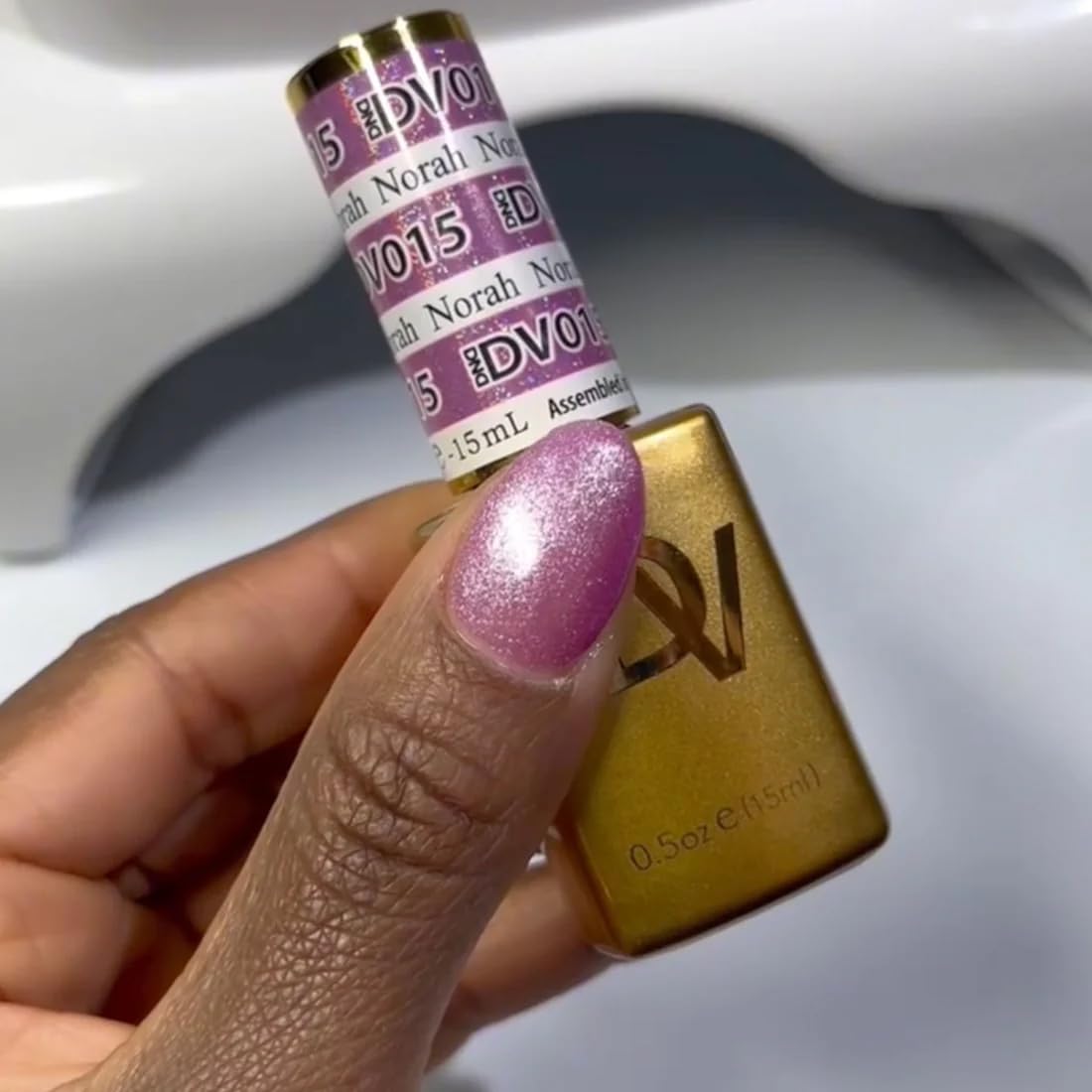 DND Gel Diva Polish Set, Mirrorball Collection, UV/LED Gel Polish and Air Dry Nail Lacquer, Matching Chip-Free Polish Duo, Pink015 Norah, 0.5 Fl Oz Each