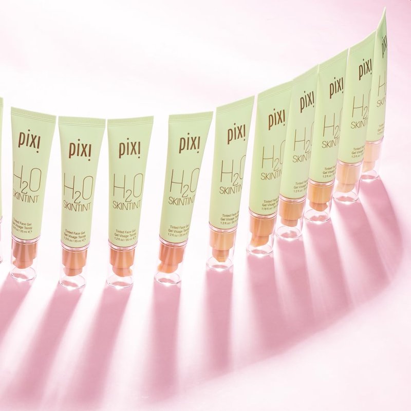 Pixi H2O SkinTint | Tinted Face Gel Moisturizer | Lightweight Hydrating Coverage with Hyaluronic Acid | Evens Skin Tone & Reduces Redness | Oil-Free Dewy Finish | Nude | 1.2 fl oz