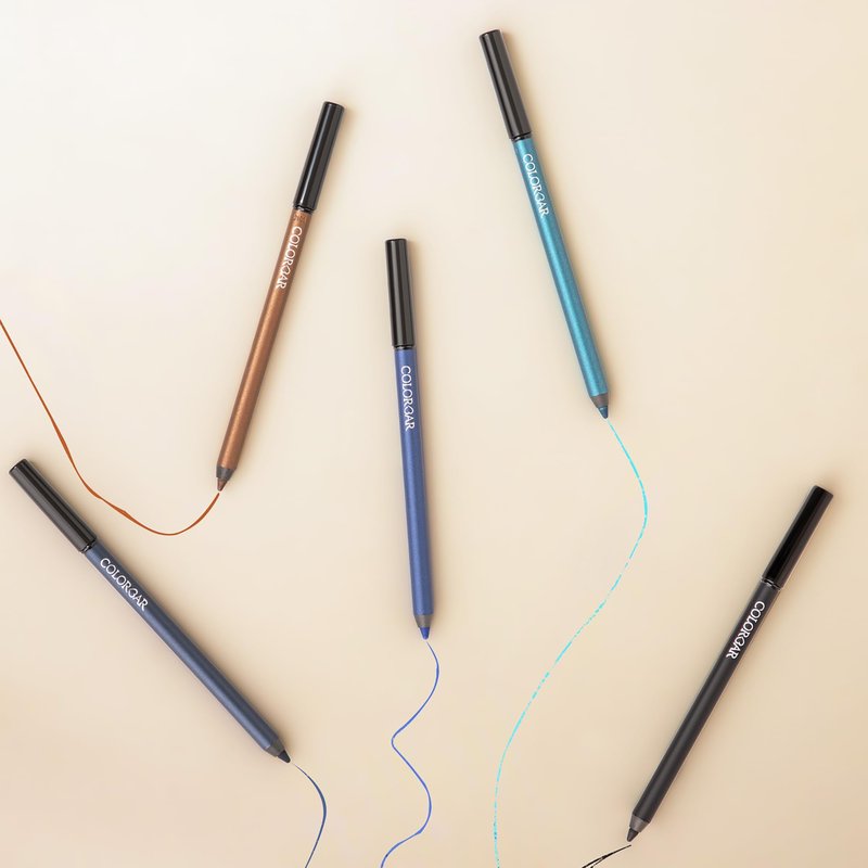 Colorbar Just Smoky Eye Pencil - Eyeliner Pencil with Built-in Smudger - Waterproof Formula - Matte Finish - 001 Just Black - 0.04 oz