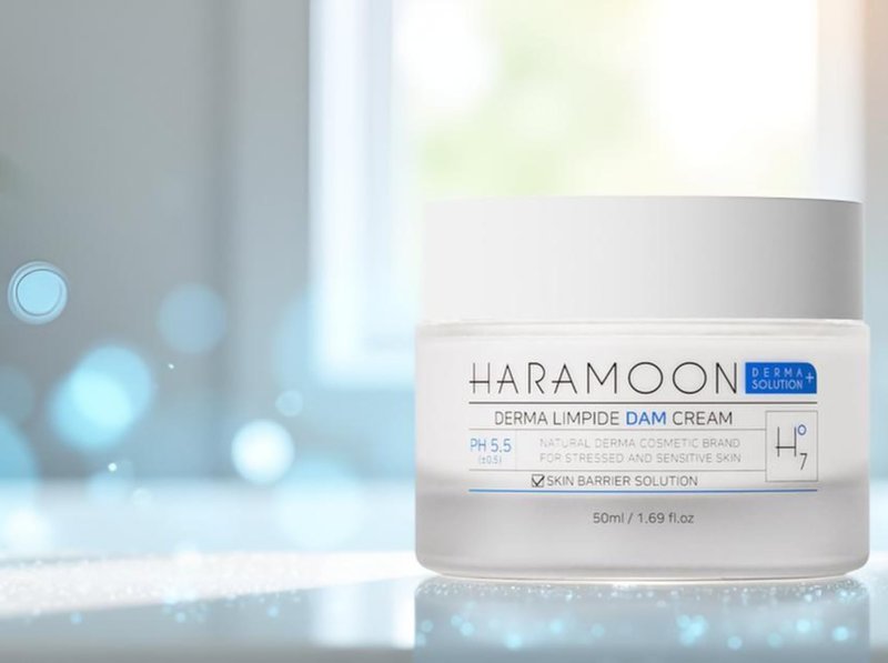 HARAMOON Centella Moisturizing Cream - Vegan K-Beauty for Stressed and Sensitive Skin, 50mL - Deep Moisture Barrier Protection with Ceramide and Beta Glucan