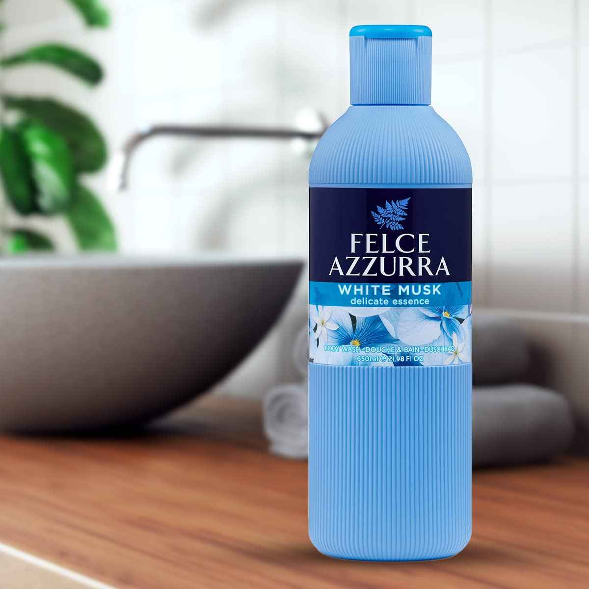 Felce Azzurra White Musk - Delicate Essence Body Wash - Fresh And Clean Fragrance - Naturally Moisturized And Scented Skin - Becomes A Soft Touch On Your Skin - Suitable For All Skin Types - 22 Oz