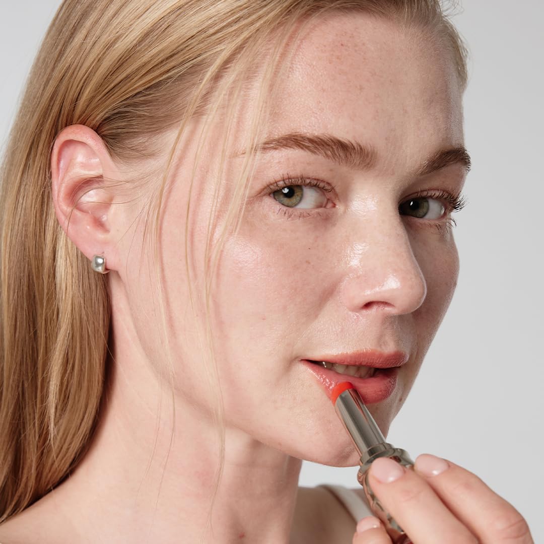 Sulwhasoo Perfecting Lip Color Amber | Korean Tinted Lip Balm | Hydrating Lip Treatment | Smooths Dry Lips & Adds Sheer Orange Shine, No. 520 Amber