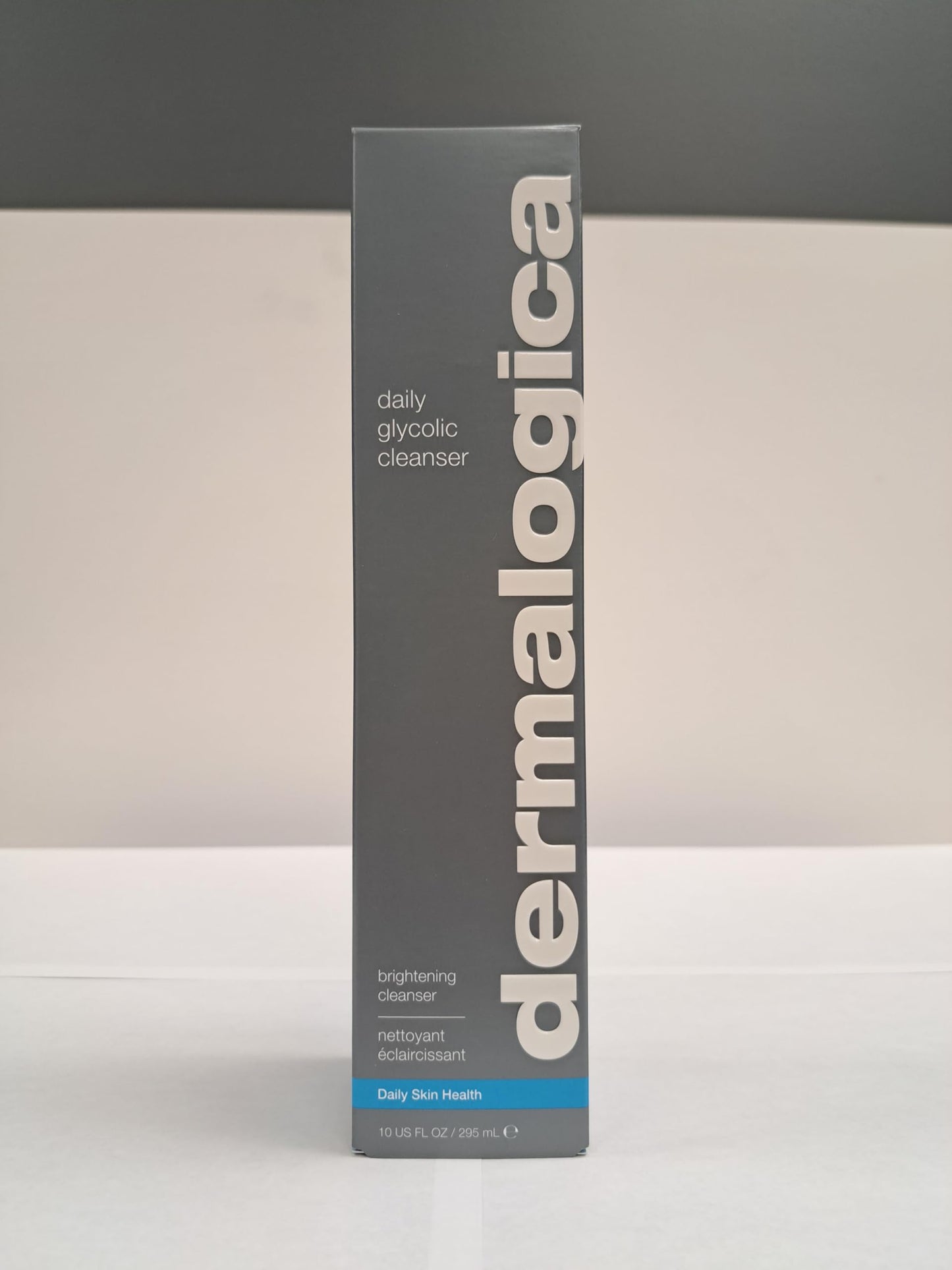 Dermalogica Daily Glycolic Cleanser, Face Wash with Glycolic Acid and AHA, Removes Buildup and Brightens Skin Tone, 10 Fl Oz