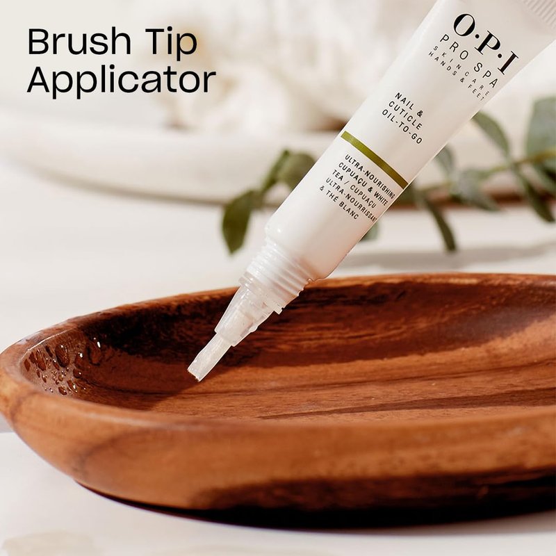 OPI ProSpa Nail and Cuticle Oil To Go | Cuticle Oil Pen for Nails & Dry Hands | Strengthens Cuticles for Nail Growth | 0.25 fl oz