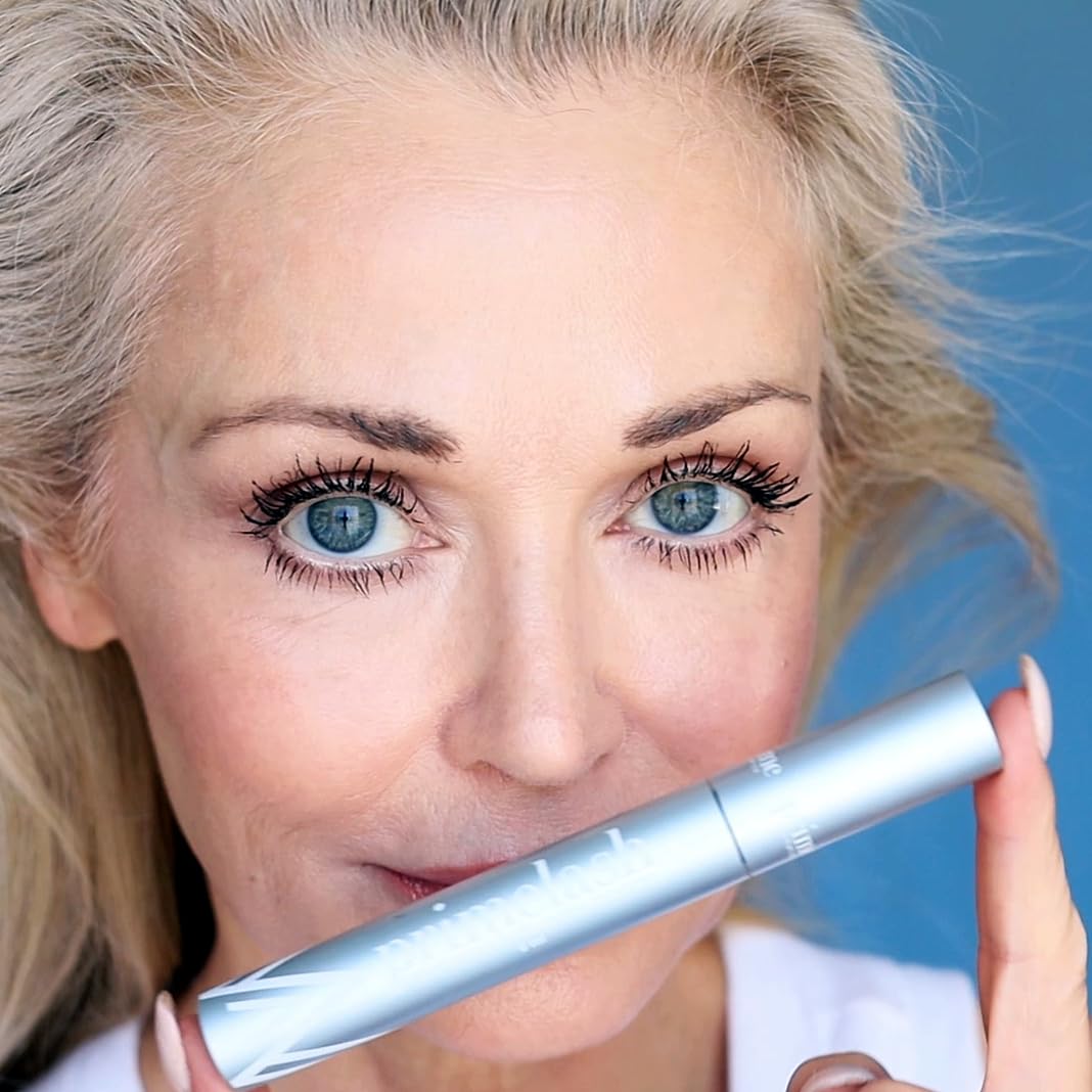 Prime Prometics PrimeLash Mascara for Older Women – Volumizing, Incredible Length in 2 Coats – Long-Stay, Zero Clumps, Hypoallergenic (Blue)