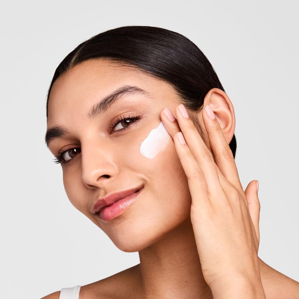 Estée Lauder DayWear Sorbet Cream - 72H Hydration & SPF 15 | Oil-Free Face Moisturizer, 1.7 Oz