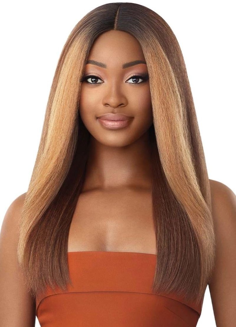 Outre Soft & Natural Synthetic Lace Front Wig - NEESHA 207 (DRFF2/CINNMON SPICE)