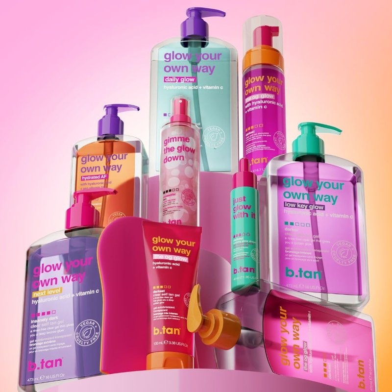 b.tan Self Tan Travel Kit | Love At First Tan Gift Set - Includes Mini Violet Self Tanner, Gradual Tanning Lotion, Dark Bronzing Drops, & Applicator Mitt