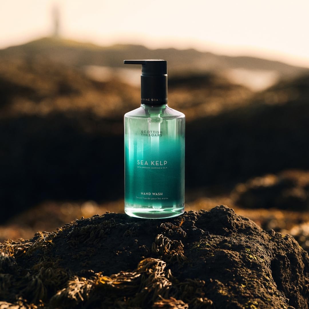 Scottish Fine Soaps Sea Kelp Hand Wash, Marine Spa-Like Scent with Organic Seaweed, Fresh Green Fragrance, Fruity Notes, 300ml