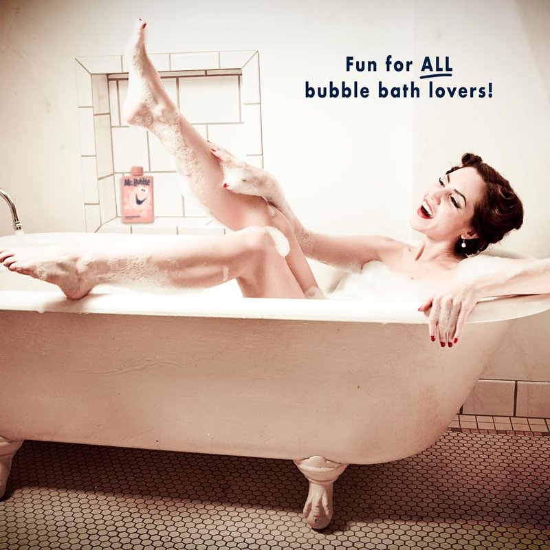 Mr. Bubble Original Bubble Bath, Bubblegum Scent, 8 oz Retro Bottle, 4-Pack