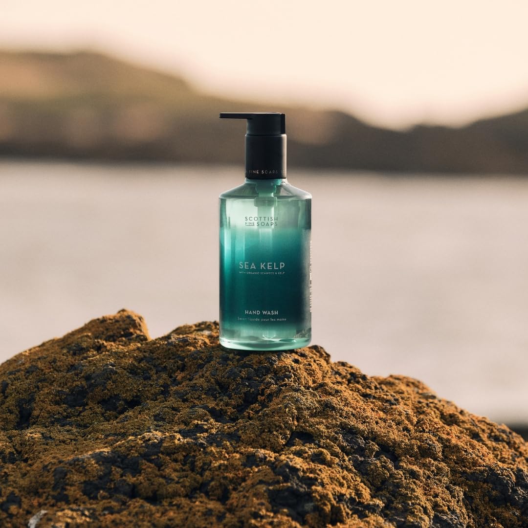 Scottish Fine Soaps Sea Kelp Hand Wash, Marine Spa-Like Scent with Organic Seaweed, Fresh Green Fragrance, Fruity Notes, 300ml