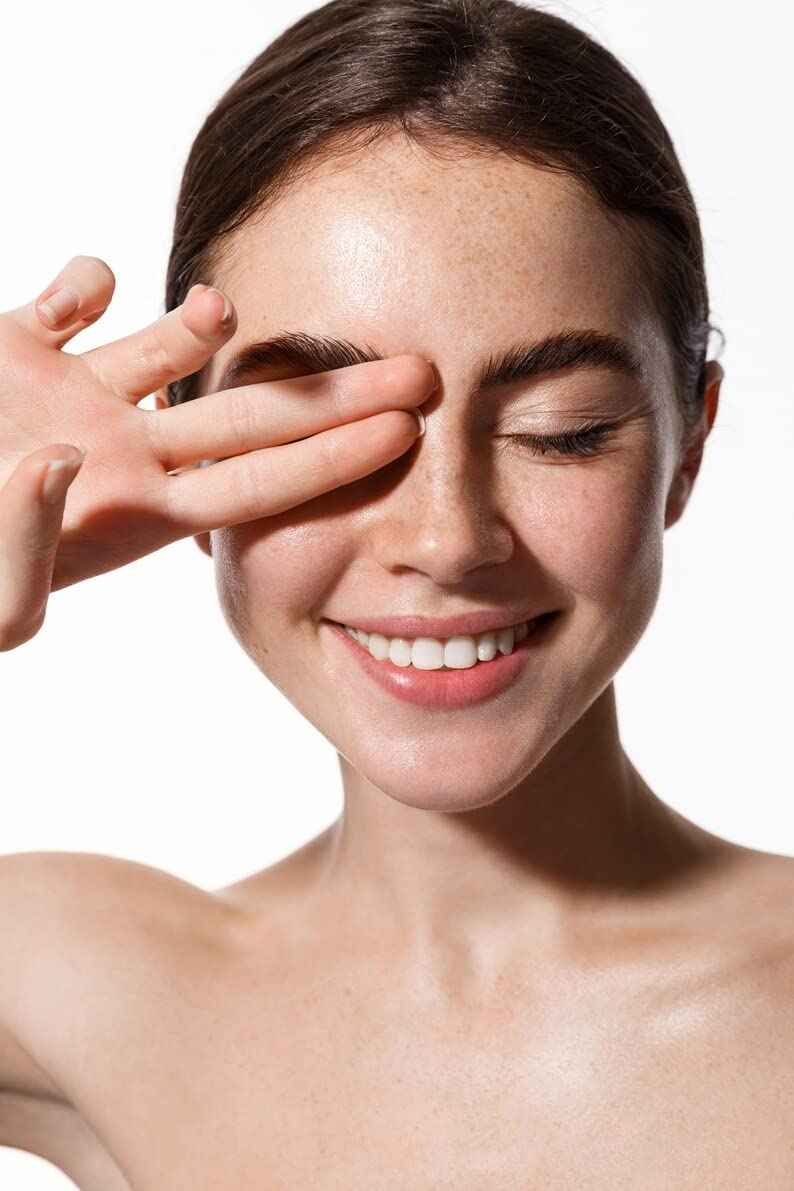 Kiwi Seed Oil 4 oz Pure Natural Cold Pressed Unrefined Extra Virgin Kiwi Oil - for Hair Skin Body Nail and Beard - Moisturizing, Soothing, Hydrating, & Nourishing