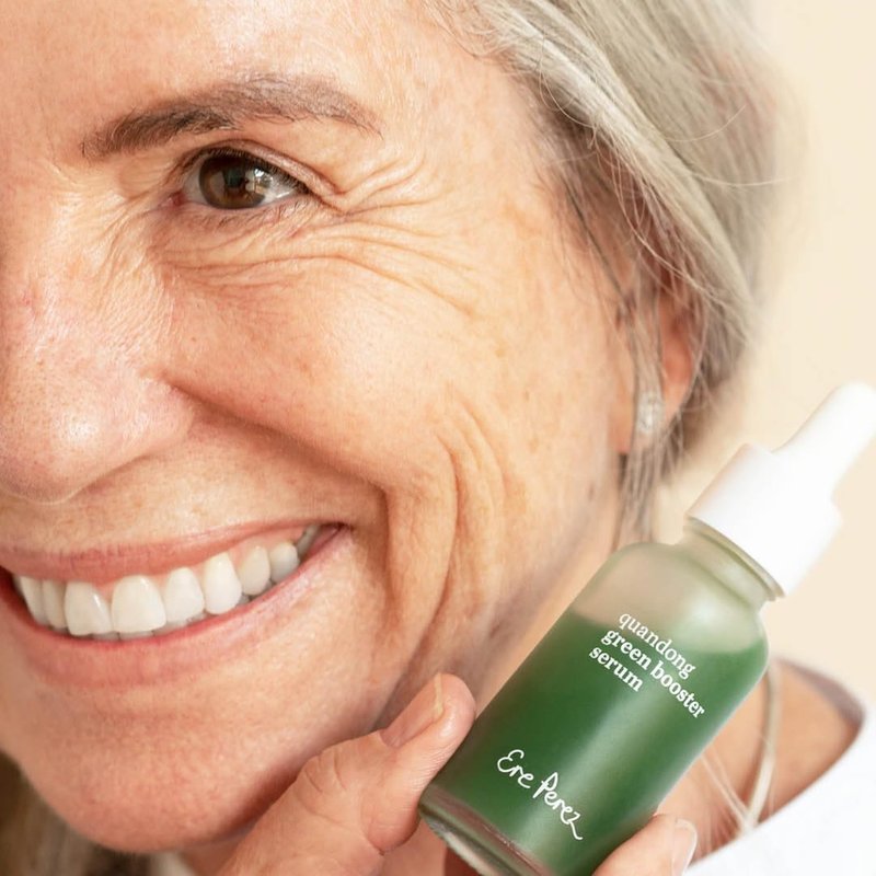 Ere Perez - Natural Quandong Green Booster Face Serum | Soothes, Balances, Hydrates, Non-Oily | Lactic Acid, Hyaluronic Acid, Chlorophyll, Spinach | Vegan, Cruelty-Free, Clean Beauty (1 fl oz | 30 mL)