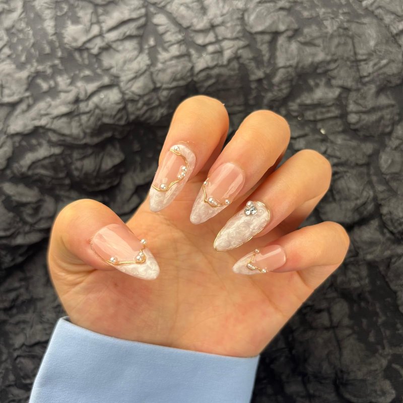 AKA Unicorn 10Pcs Handmade Press On Nails Short Almond,Nude Pink Acrylic Nails,Luxury Nail Press On with Charm Pearl Design for Wedding&Party Wear-True Love Design Concept