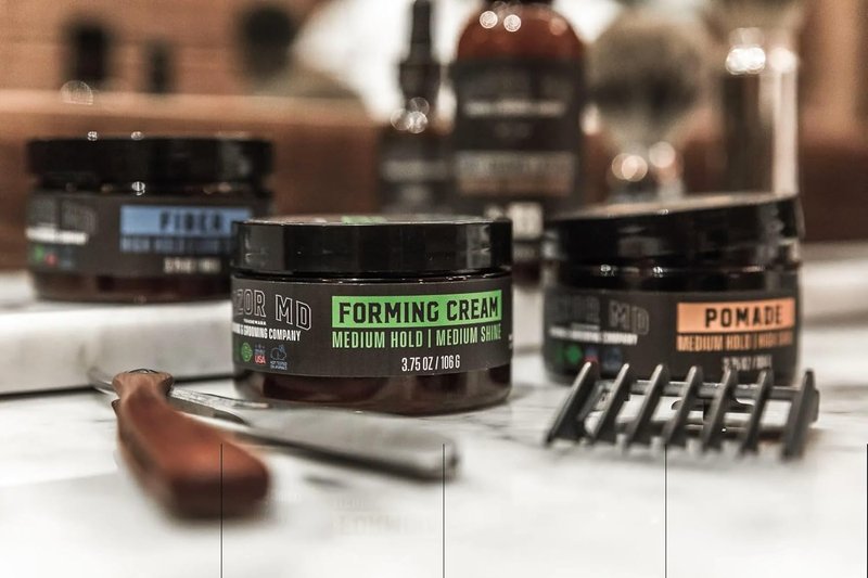 Razor MD Water-Based Forming Cream - Medium Hold & Shine | Men's Hair Styling Product, 3.75 oz