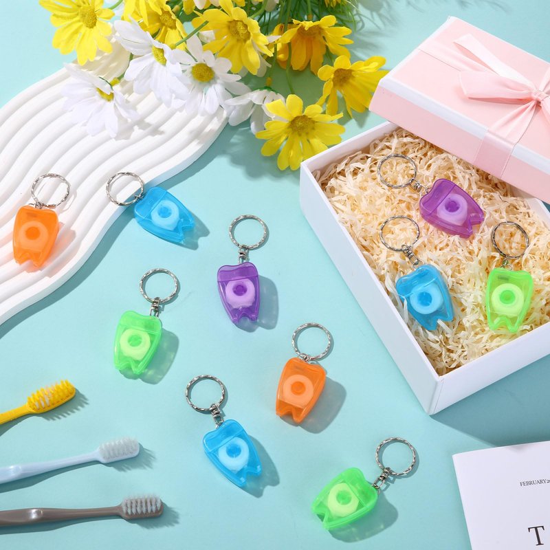 Landical 100 Pcs Mini Dental Floss Keychain Bulk Tooth Shaped Portable Floss Cleaning for Travel Homeless Donated Gifts Teeth Cleaning Oral Care 15 M /16.4 Yard (Multicolor)